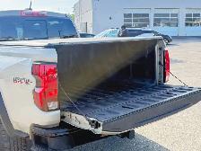 2024 Chevrolet Colorado 4WD Trail Boss Crew Cab Short Box 4-Whee - Photo 8