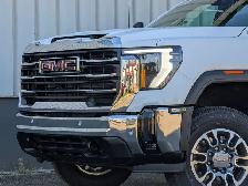 2026 GMC Sierra 3500HD SLE 4WD Crew Cab Long Box SLE - Photo 9