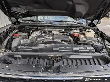 2023 GMC Sierra 3500HD AT4 4WD Crew Cab Standard Box AT4 - Photo 10