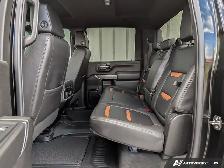 2023 GMC Sierra 3500HD AT4 4WD Crew Cab Standard Box AT4 - Photo 13
