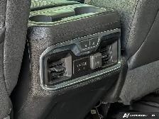 2023 GMC Sierra 3500HD AT4 4WD Crew Cab Standard Box AT4 - Photo 14