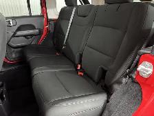 Jeep Wrangler Sahara 4 portes 4x4 2023 à vendre - Photo 17