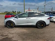 2018 Tesla Model X 75D - Photo 2