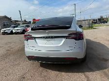 2018 Tesla Model X 75D - Photo 4