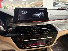 2018 BMW 5-Series 530i xDrive Sedan - Photo 13