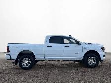 2026 Ram 3500 Big Horn Sport Crew 4x4 Diesel Nav Capable - Photo 6