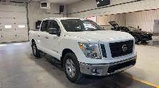 2019 Nissan Titan - Photo 7
