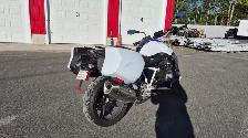 2022 BMW R - Photo 3