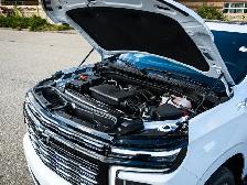 2026 Chevrolet Suburban High Country - Photo 5