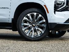 2026 Chevrolet Suburban High Country - Photo 6