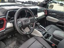 2025 GMC Canyon AT4X | One Owner | AT4 Premium Package - Photo 17