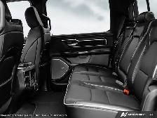 2026 Ram 1500 Laramie | Panoramic Sunroof - Photo 22