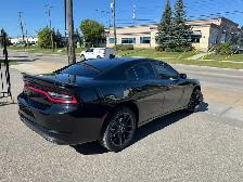 2022 Dodge Charger SXT - Photo 4