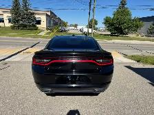 2022 Dodge Charger SXT - Photo 5