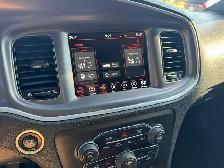 2022 Dodge Charger SXT - Photo 14