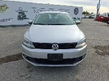 2011 Volkswagen Jetta - Photo 2
