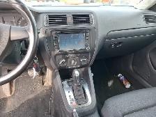 2011 Volkswagen Jetta - Photo 12