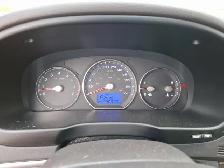 2010 Hyundai SANTA FE - Photo 11