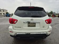 2017 Nissan Pathfinder - Photo 6