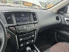 2017 Nissan Pathfinder - Photo 12
