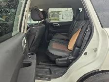 2017 Nissan Pathfinder - Photo 14