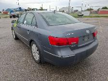 2010 Hyundai SONATA - Photo 7