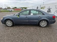 2010 Hyundai SONATA - Photo 8