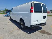 2017 GMC Savana - Photo 7