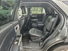 2020 Ford Explorer Hybrid - Photo 14