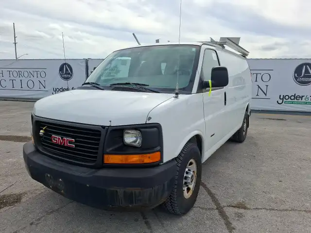 2011 GMC Savana