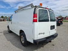 2011 GMC Savana - Photo 7