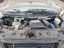 2011 GMC Savana - Photo 9