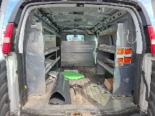 2011 GMC Savana - Photo 14