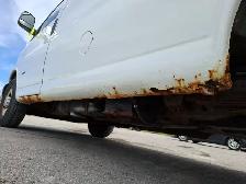 2011 GMC Savana - Photo 22