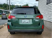 2011 Subaru Outback Limited AWD - Photo 4