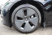 2022 Tesla Model 3 - Photo 22