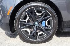 2022 BMW iX - Photo 21