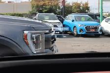 2022 BMW iX - Photo 33