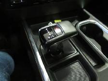 CHEVROLET SILVERADO 1500 2023 LT TRAIL BOSS V8 6.2L 4X4 CREW-CAB - Photo 10