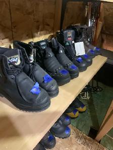 various pairs size 9 steal toe work boots/ new/75 each