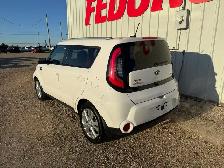 2015 Kia Soul - Photo 2
