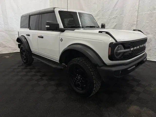 2025 Ford Bronco Outer Banks BLACK APPEARANCE HIGH/LUX PACKAGE