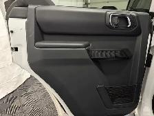 2025 Ford Bronco Outer Banks BLACK APPEARANCE HIGH/LUX PACKAGE - Photo 38