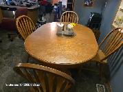 solid oak table and 4 chairs - Photo 5