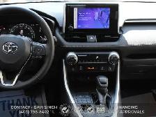 2025 TOYOTA RAV4 | XLE | AWD | SUNROOF | LOW KM & WARRANTY - Photo 10