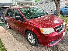 2014 Dodge Grand Caravan SXT 221,462 Km $5500 - Photo 2