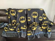 Ensemble de draps et deco Batman pour enfant. - Photo 4