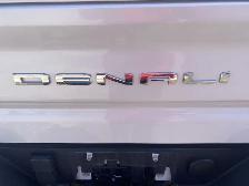 2024 GMC Sierra 3500 Denali Ultimate. 6.6L V8 4WD. Crew Cab Leat - Photo 13