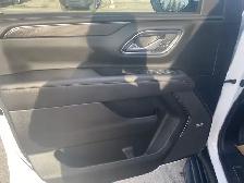 2024 GMC Yukon AT4 5.3L Leather Max Trailer AT4 4WD - Photo 4