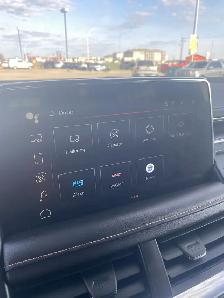 2024 GMC Yukon AT4 5.3L Leather Max Trailer AT4 4WD - Photo 15